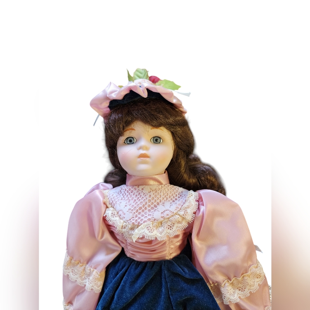 17" Dynasty Collection Victorian Porcelain Doll With Parasol/Umbrella